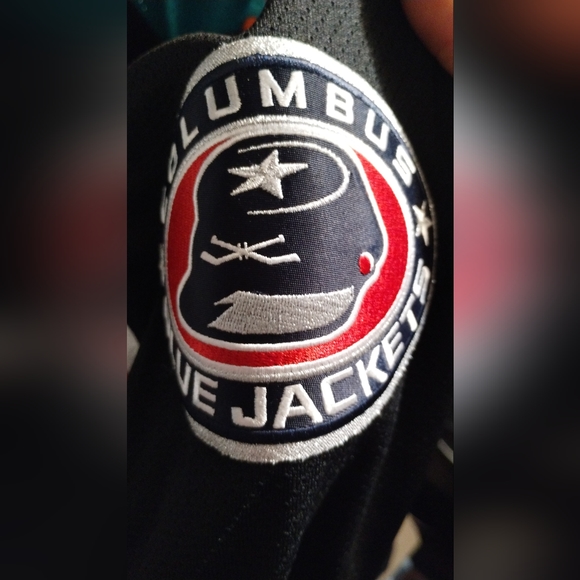 Vintage authentic Brand new with tag NHL Columbus Blue jackets jersey - Picture 5 of 10